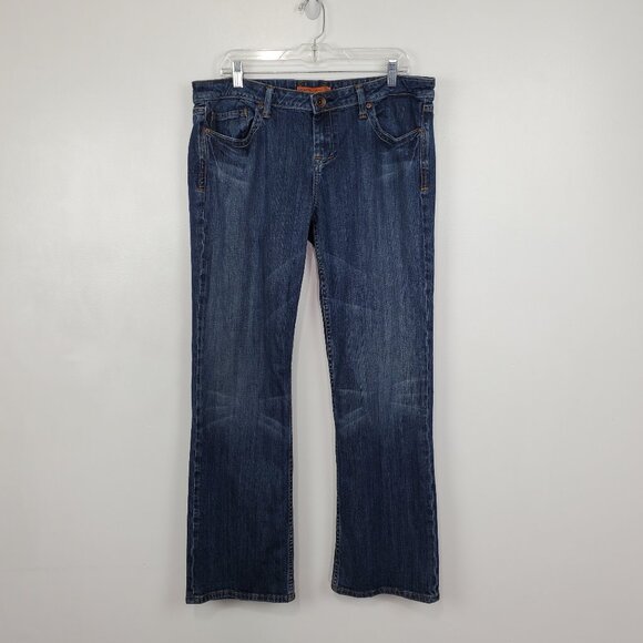 Vigoss Medium Wash With Whiskering Bootcut Denim Jeans Size 17 (Juniors) - Picture 1 of 16